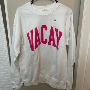 White “vacay” crewneck medium